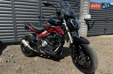Мотоцикл Без обтекателей (Naked bike) Benelli TNT 302S 2020 в 