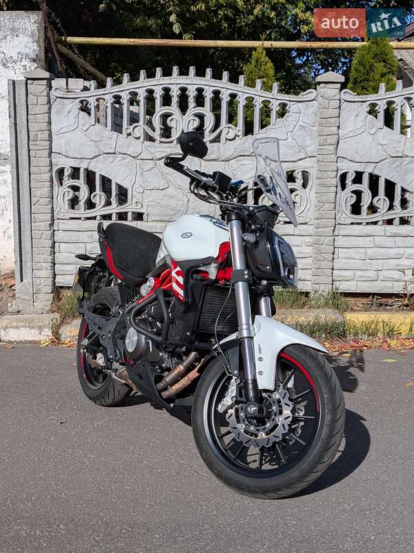 Мотоцикл Без обтікачів (Naked bike) Benelli TNT 302S 2020 в Дніпрі