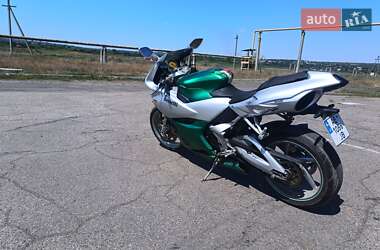 Спортбайк Benelli Tornado Tre 2006 в 