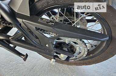 Мотоцикл Спорт-туризм Benelli TRK 2020 в 