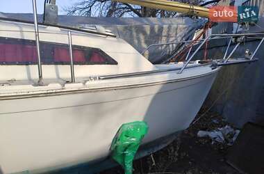 Парусная яхта Beneteau Oceanis 1987 в Киеве