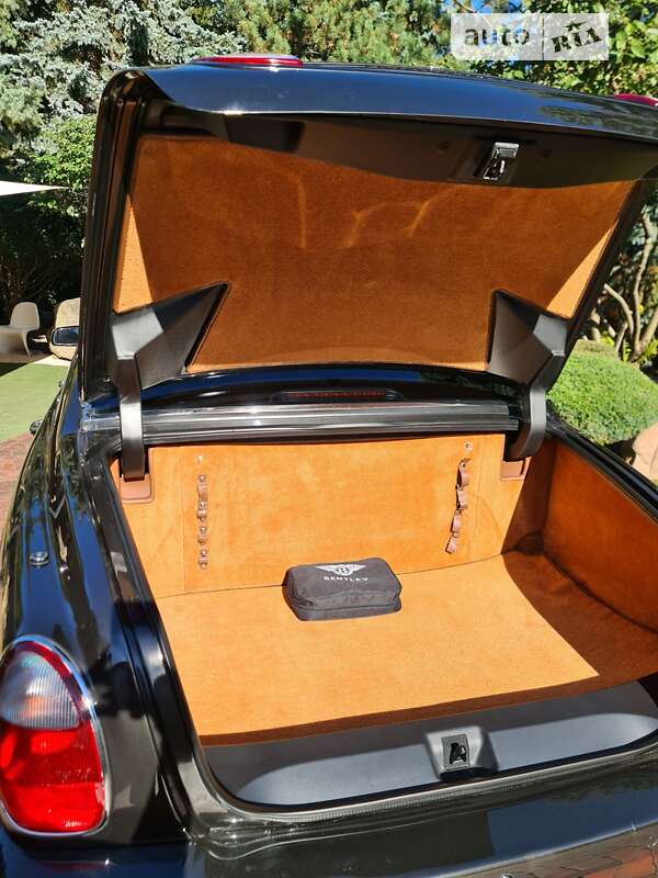 Седан Bentley Arnage 2008 в Киеве