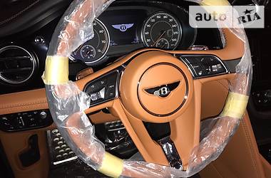 Внедорожник / Кроссовер Bentley Bentayga 2016 в Киеве