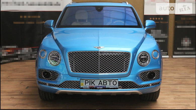 Bentley Bentayga 2017 года