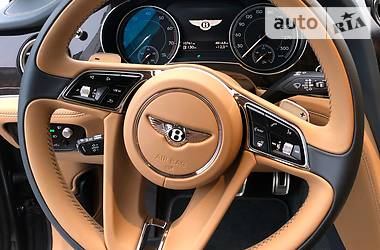 Внедорожник / Кроссовер Bentley Bentayga 2016 в Киеве