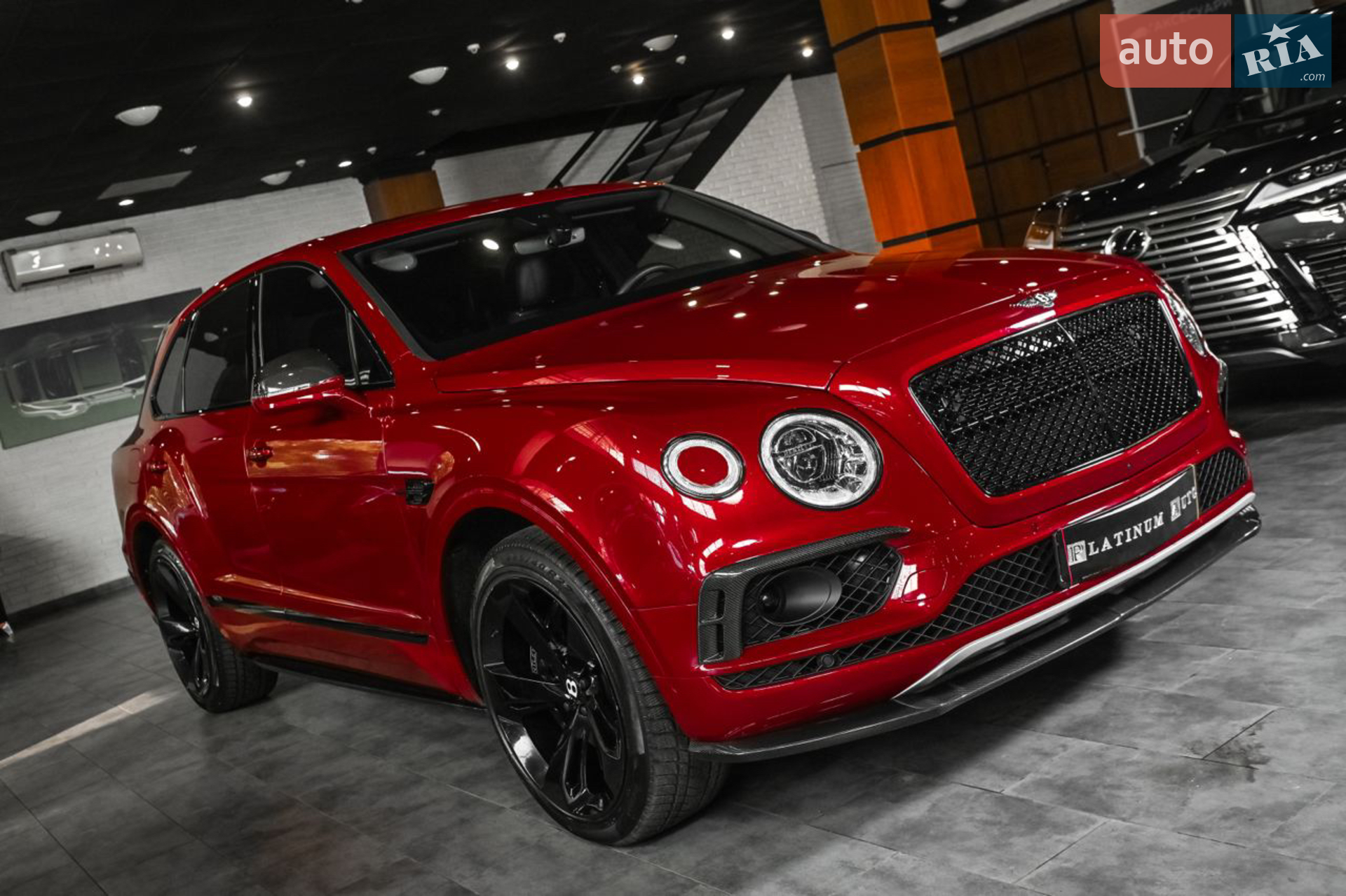 2018 Bentley Bentayga - мініатюра 21