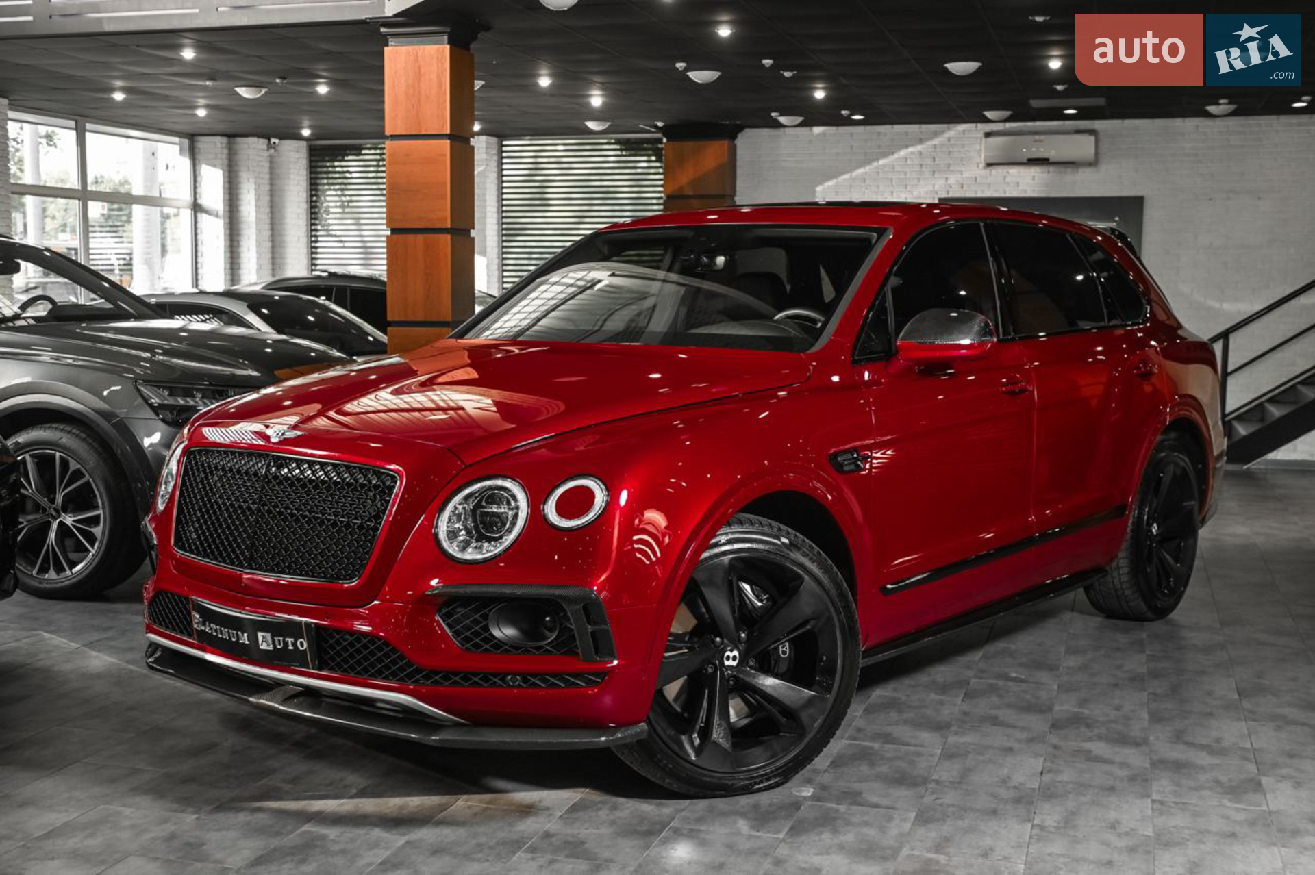 2018 Bentley Bentayga - мініатюра 24