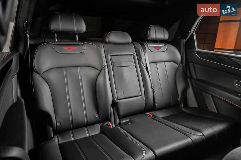 Внедорожник / Кроссовер Bentley Bentayga 2018 в Одессе фото 32 Внедорожник / Кроссовер Bentley Bentayga 2018 в Одессе