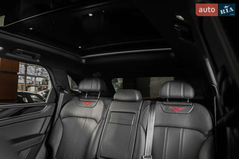 Внедорожник / Кроссовер Bentley Bentayga 2018 в Одессе фото 33 Внедорожник / Кроссовер Bentley Bentayga 2018 в Одессе