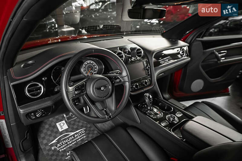 Внедорожник / Кроссовер Bentley Bentayga 2018 в Одессе фото 58 Внедорожник / Кроссовер Bentley Bentayga 2018 в Одессе