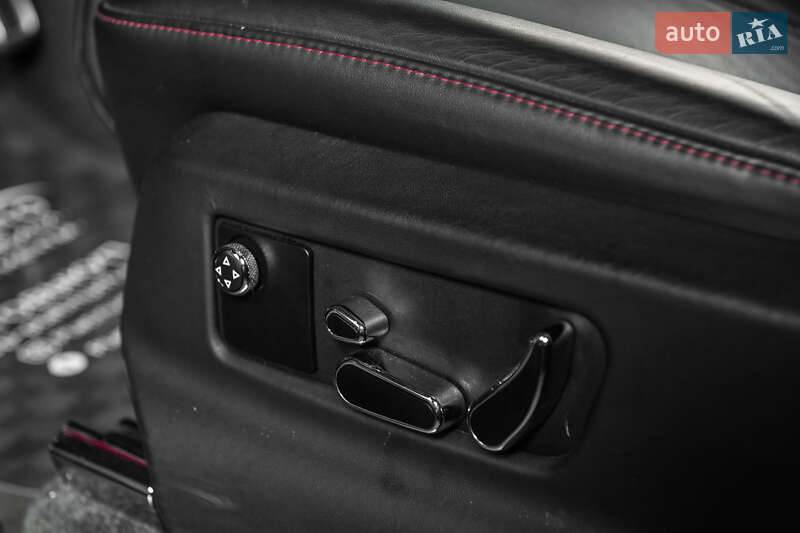 Внедорожник / Кроссовер Bentley Bentayga 2018 в Одессе фото 59 Внедорожник / Кроссовер Bentley Bentayga 2018 в Одессе