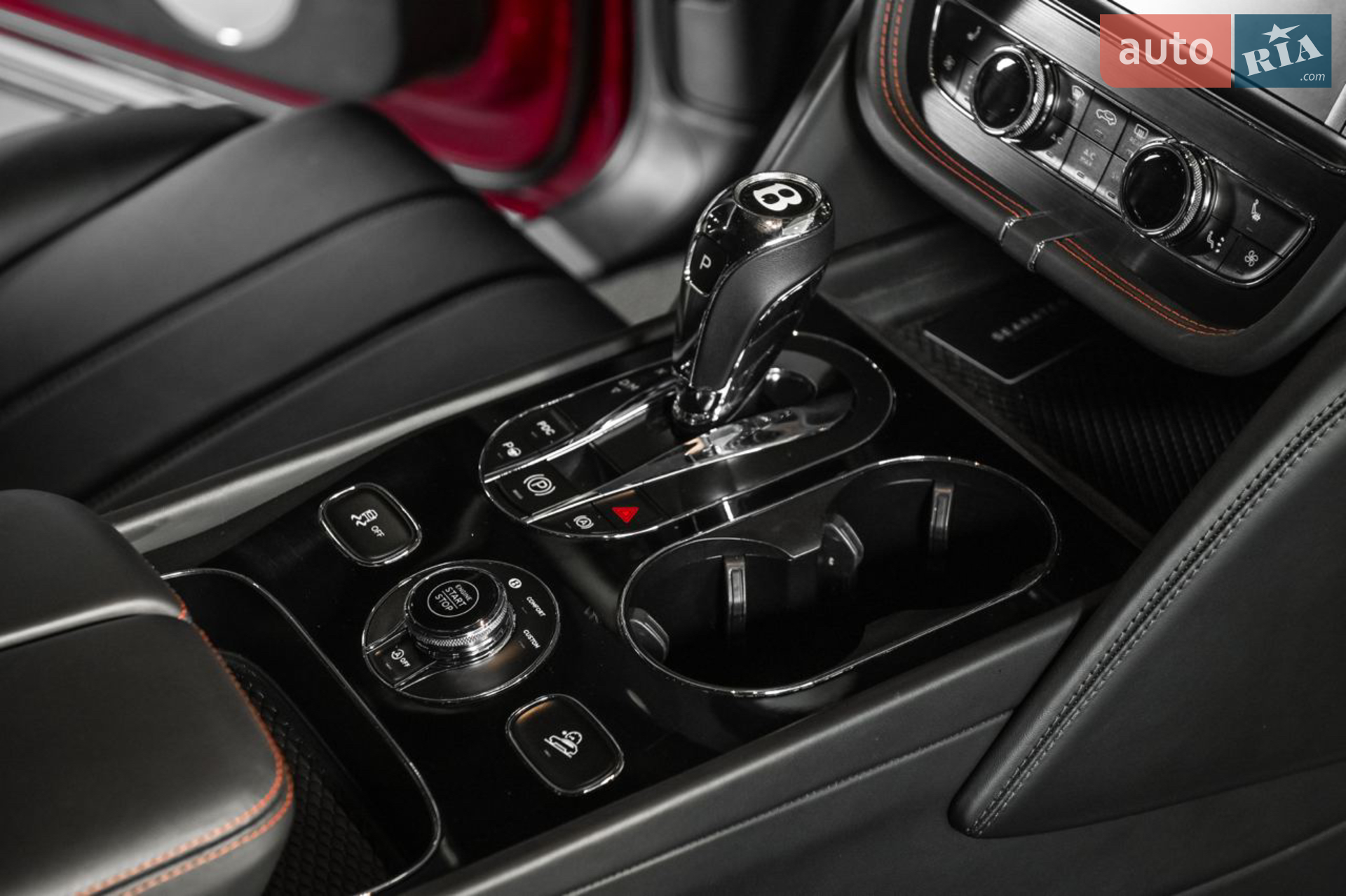 2018 Bentley Bentayga - мініатюра 62