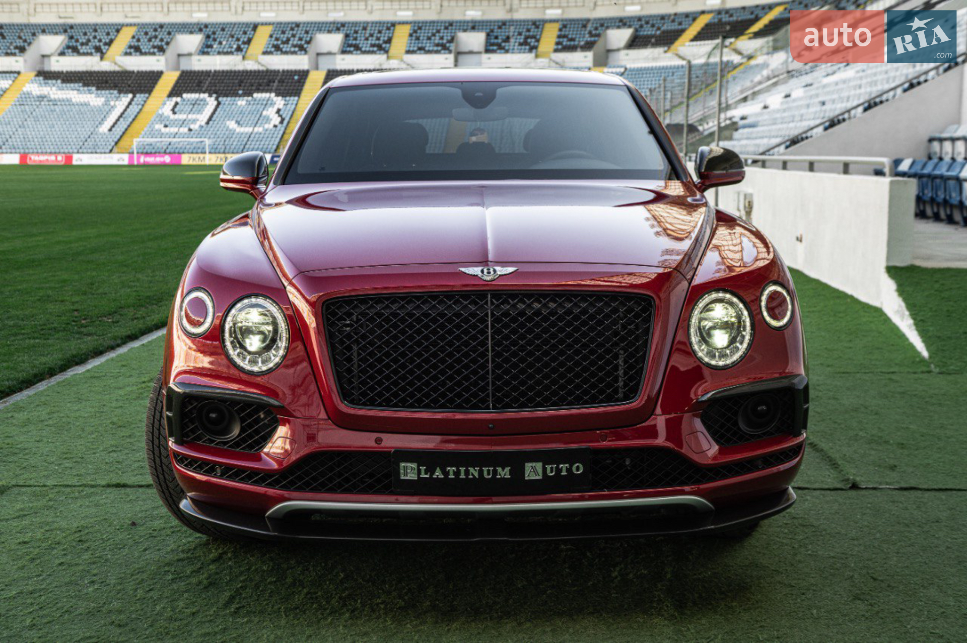 2018 Bentley Bentayga - мініатюра 5