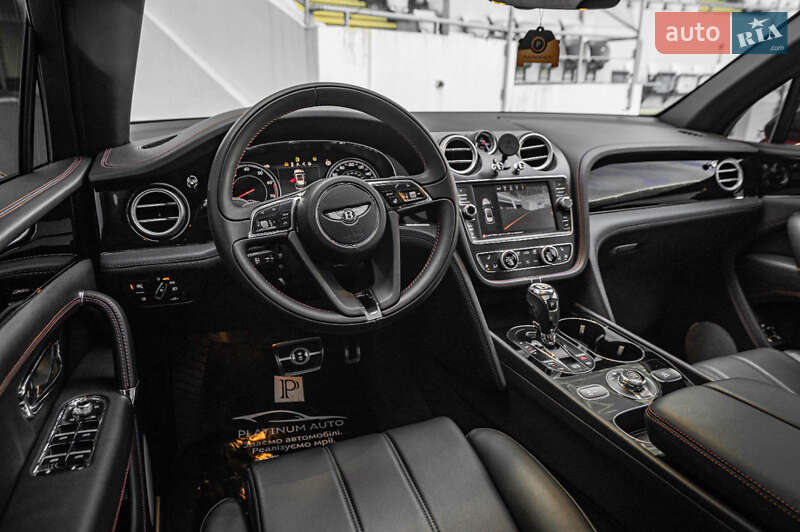 Внедорожник / Кроссовер Bentley Bentayga 2018 в Одессе фото 43 Внедорожник / Кроссовер Bentley Bentayga 2018 в Одессе