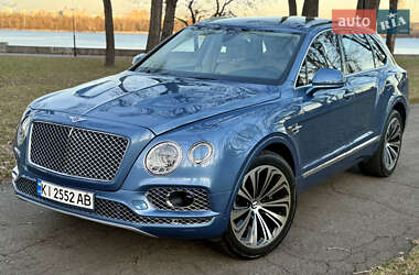 Внедорожник / Кроссовер Bentley Bentayga 2016 в Киеве