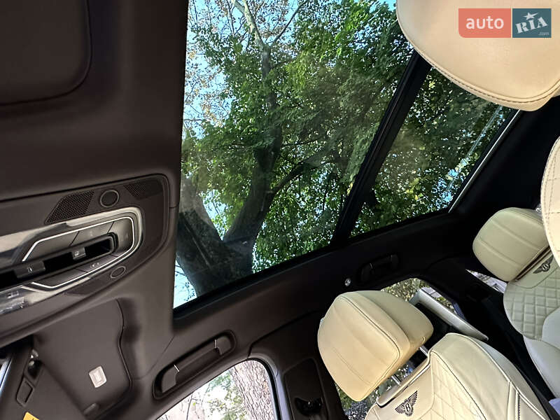 Внедорожник / Кроссовер Bentley Bentayga 2016 в Одессе фото 36 Внедорожник / Кроссовер Bentley Bentayga 2016 в Одессе