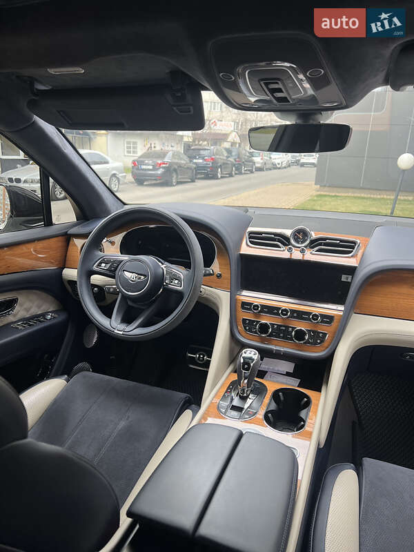 Позашляховик / Кросовер Bentley Bentayga 2021 в Вінниці