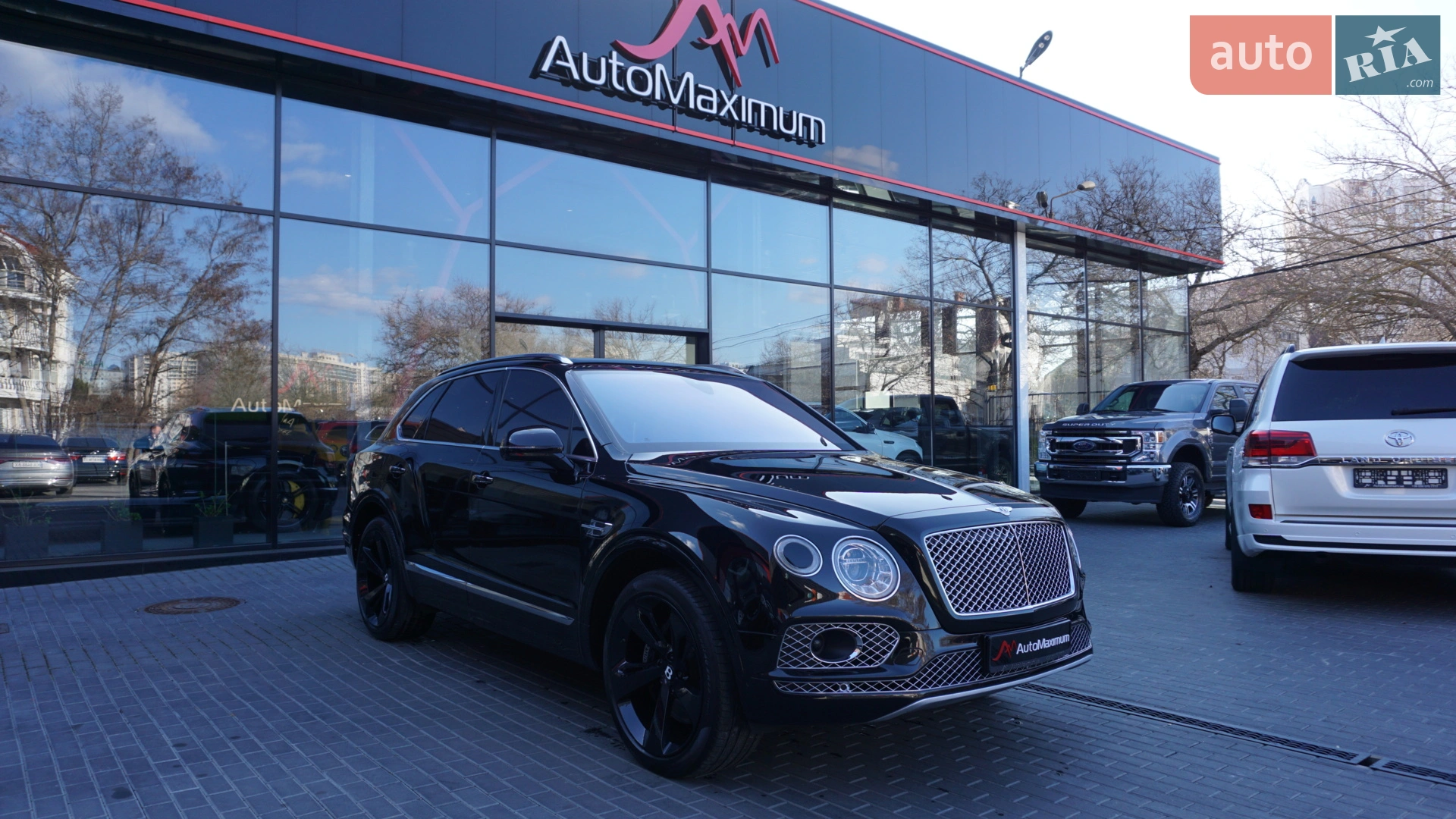 2018 Bentley Bentayga - мініатюра 3