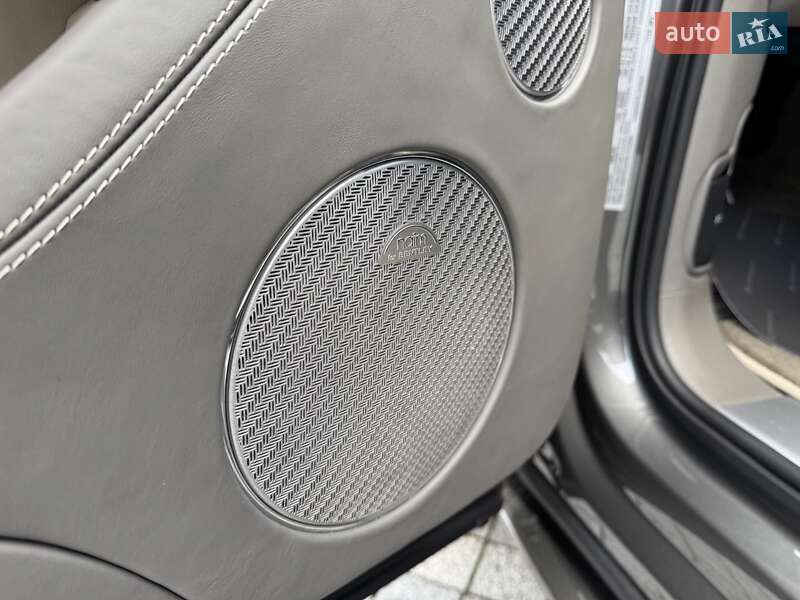 Внедорожник / Кроссовер Bentley Bentayga 2019 в Киеве