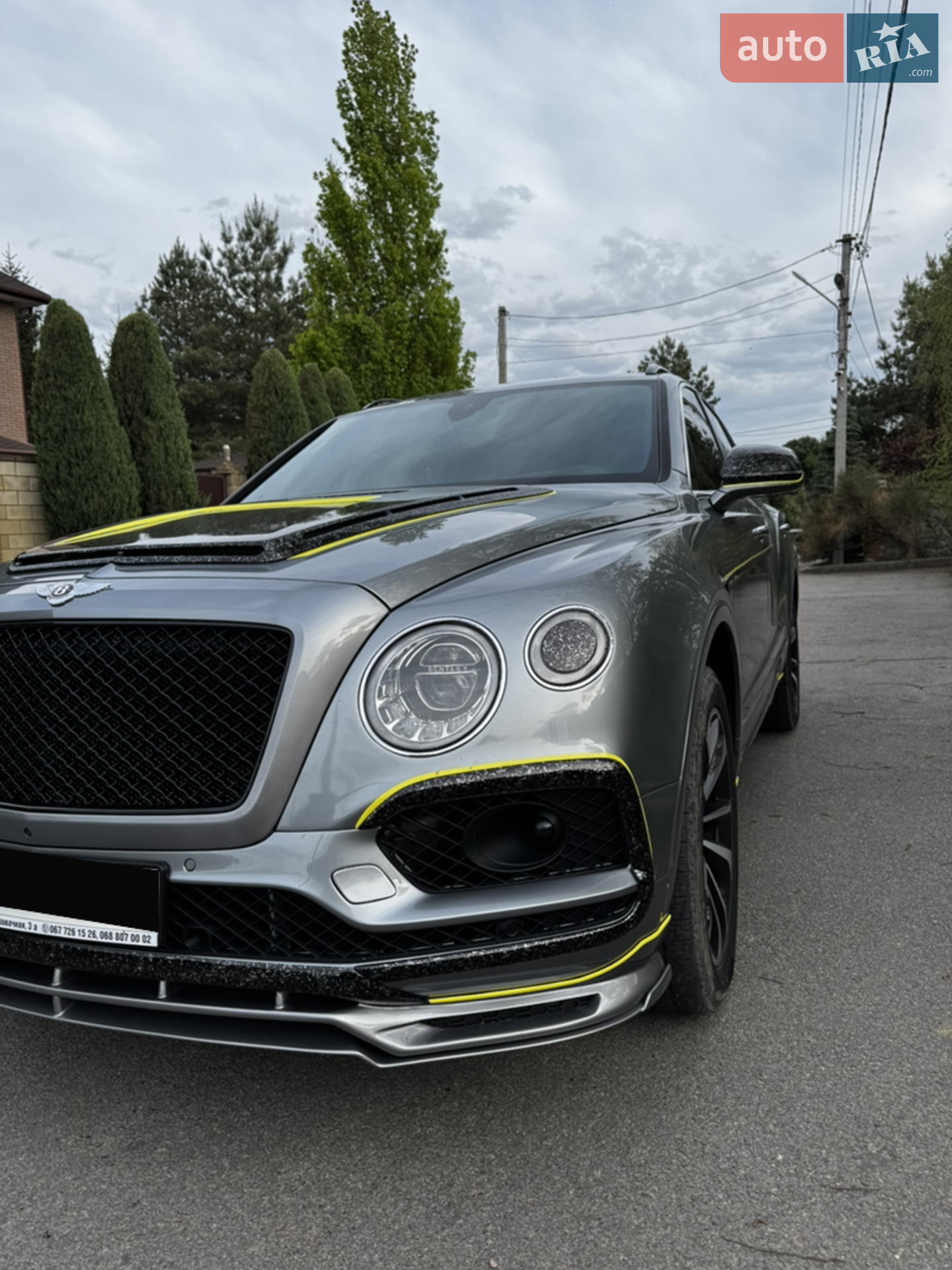 2019 Bentley Bentayga - мініатюра 18