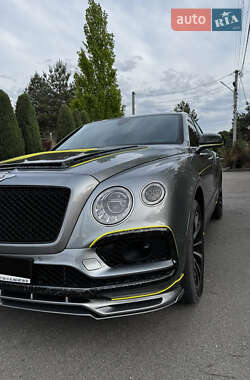 Внедорожник / Кроссовер Bentley Bentayga 2019 в 