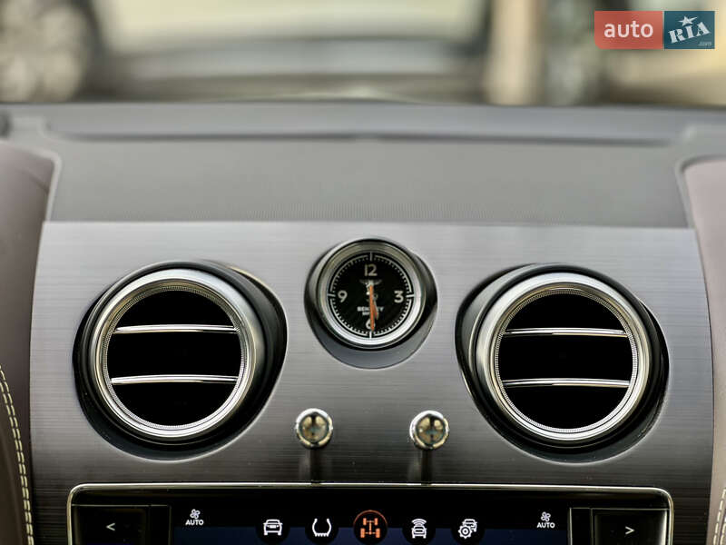 Внедорожник / Кроссовер Bentley Bentayga 2017 в Одессе фото 51 Внедорожник / Кроссовер Bentley Bentayga 2017 в Одессе