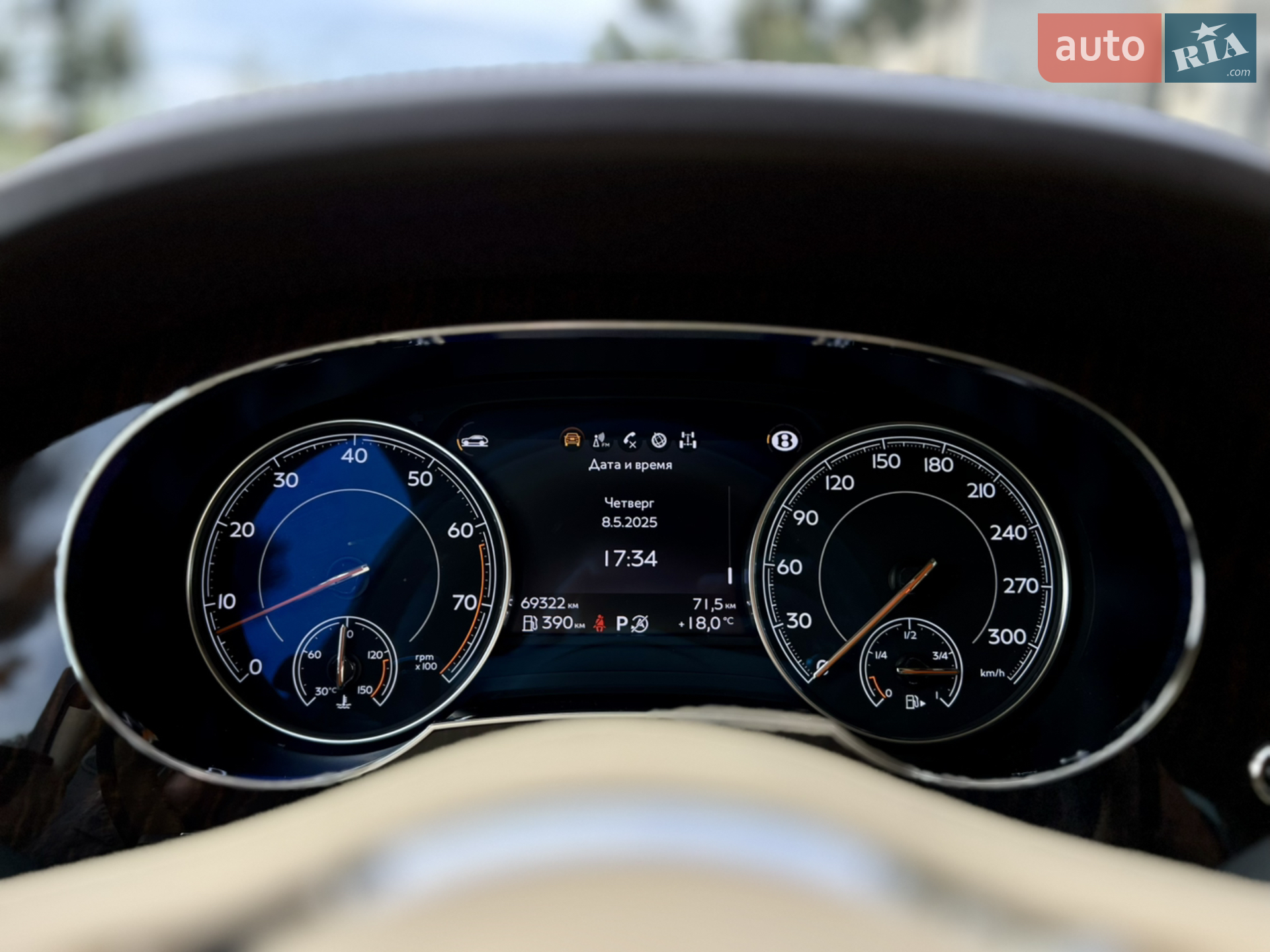 2017 Bentley Bentayga - мініатюра 57