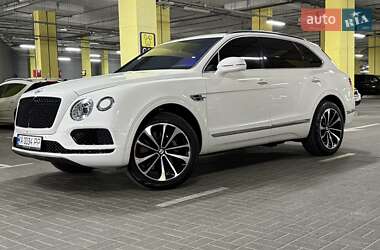 Внедорожник / Кроссовер Bentley Bentayga 2019 в 