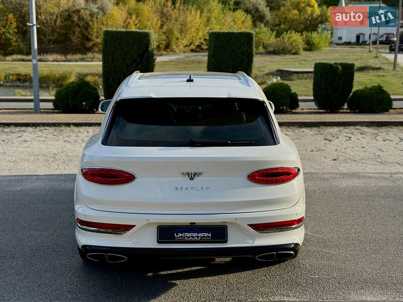 Внедорожник / Кроссовер Bentley Bentayga 2021 в Днепре