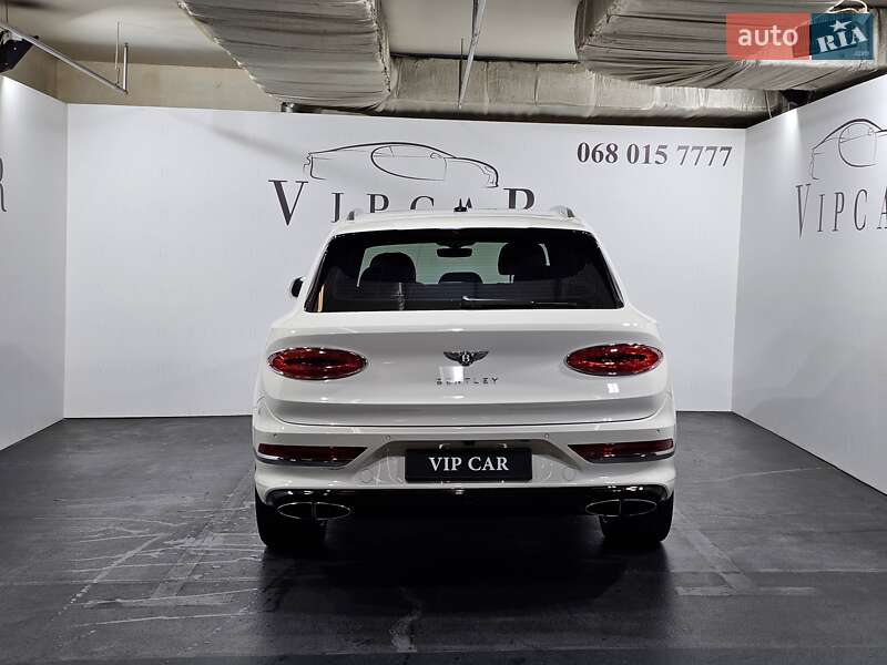 Позашляховик / Кросовер Bentley Bentayga 2021 в Києві фото 9 Позашляховик / Кросовер Bentley Bentayga 2021 в Києві