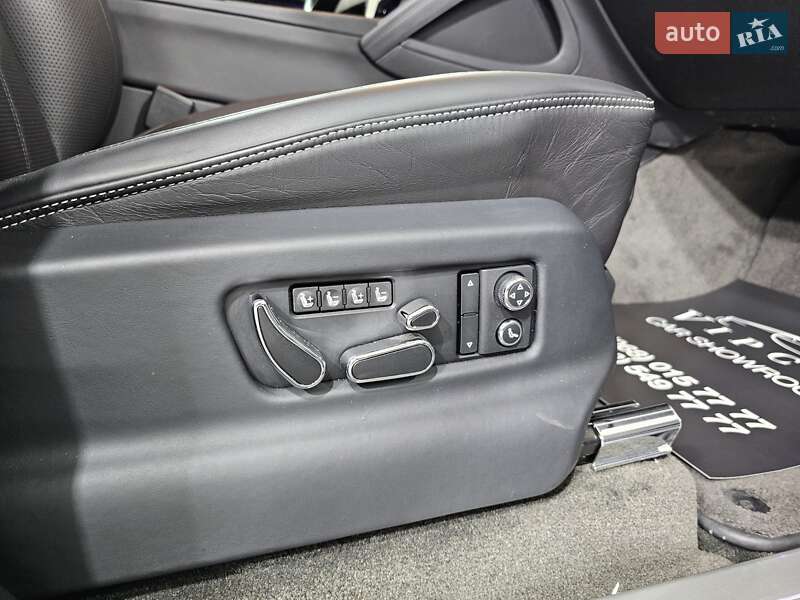 Позашляховик / Кросовер Bentley Bentayga 2021 в Києві фото 18 Позашляховик / Кросовер Bentley Bentayga 2021 в Києві