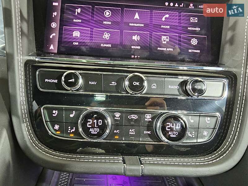 Позашляховик / Кросовер Bentley Bentayga 2021 в Києві фото 29 Позашляховик / Кросовер Bentley Bentayga 2021 в Києві