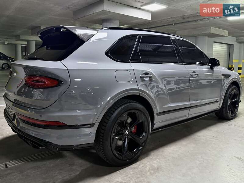 Позашляховик / Кросовер Bentley Bentayga 2022 в Києві фото 10 Позашляховик / Кросовер Bentley Bentayga 2022 в Києві