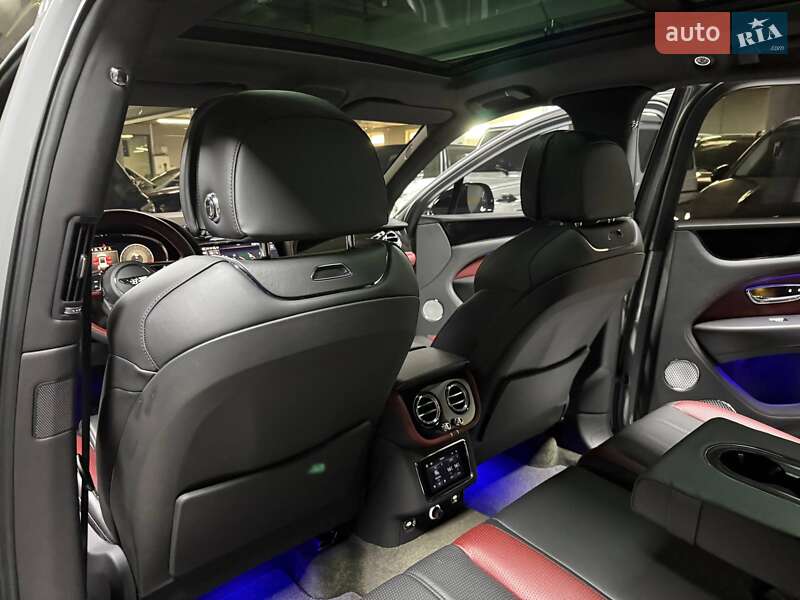 Позашляховик / Кросовер Bentley Bentayga 2022 в Києві фото 77 Позашляховик / Кросовер Bentley Bentayga 2022 в Києві