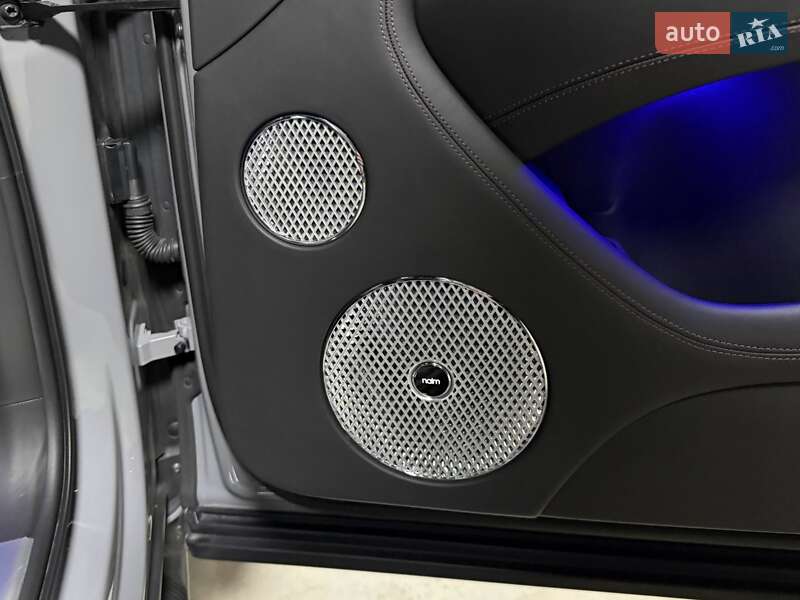 Позашляховик / Кросовер Bentley Bentayga 2022 в Києві фото 145 Позашляховик / Кросовер Bentley Bentayga 2022 в Києві