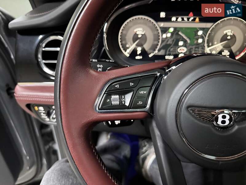 Позашляховик / Кросовер Bentley Bentayga 2022 в Києві фото 110 Позашляховик / Кросовер Bentley Bentayga 2022 в Києві