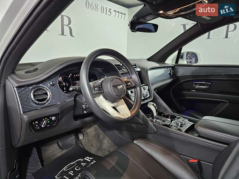 Внедорожник / Кроссовер Bentley Bentayga 2021 в Киеве фото 22 Внедорожник / Кроссовер Bentley Bentayga 2021 в Киеве