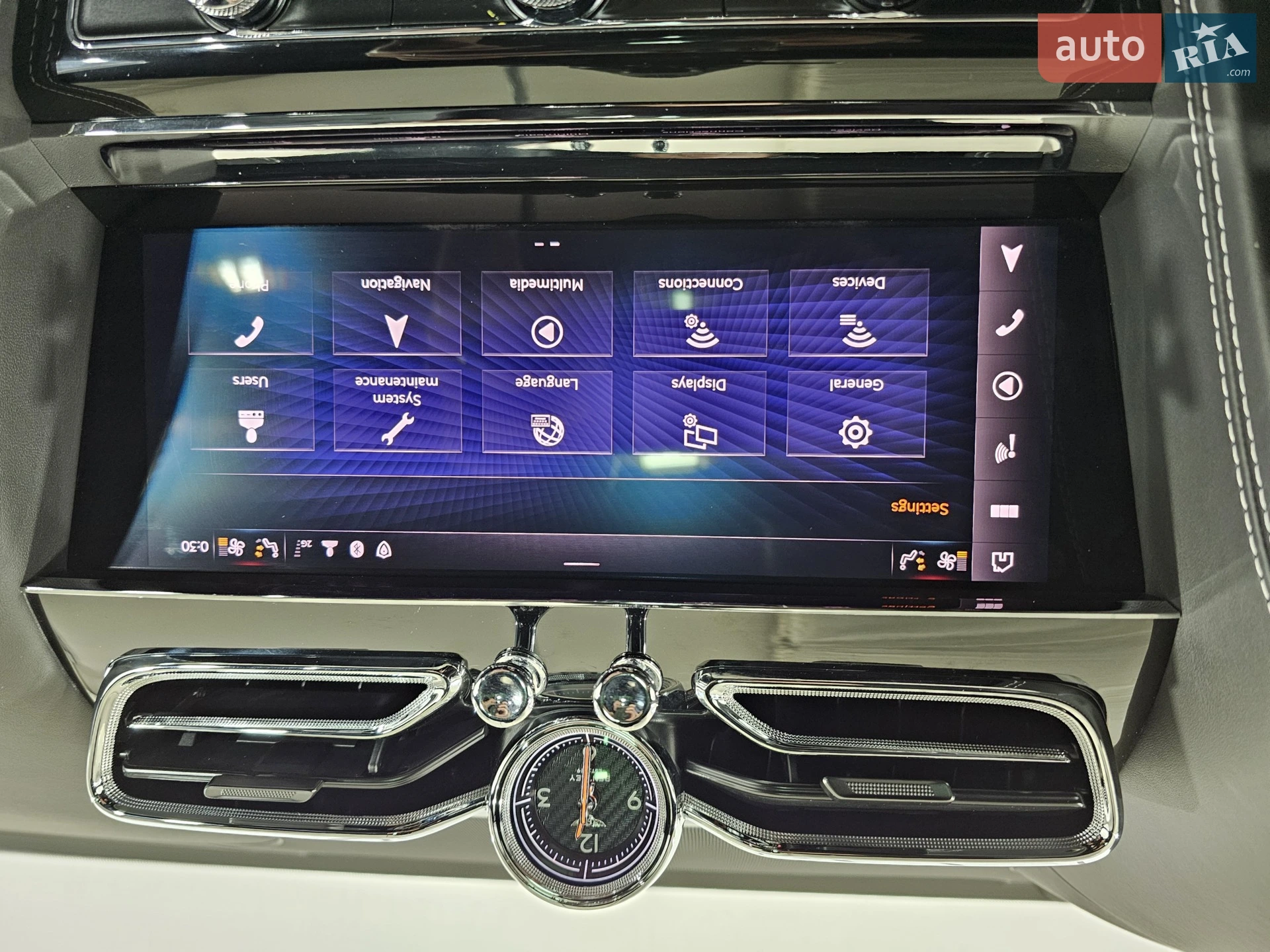 2021 Bentley Bentayga - мініатюра 34