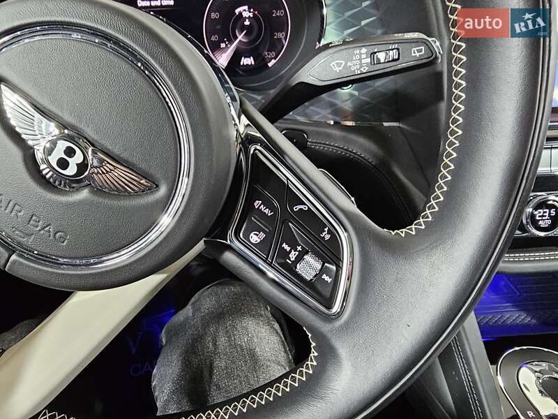 Внедорожник / Кроссовер Bentley Bentayga 2021 в Киеве фото 40 Внедорожник / Кроссовер Bentley Bentayga 2021 в Киеве