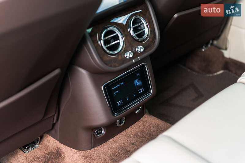 Внедорожник / Кроссовер Bentley Bentayga 2021 в Мукачево фото 38 Внедорожник / Кроссовер Bentley Bentayga 2021 в Мукачево