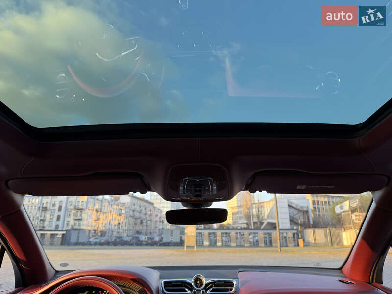 Внедорожник / Кроссовер Bentley Bentayga 2021 в Киеве