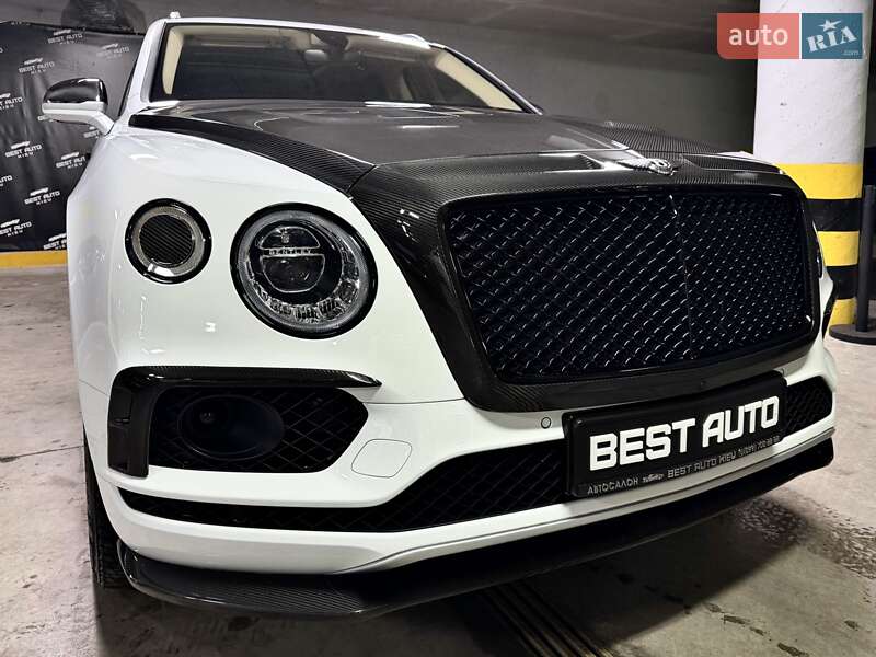 Внедорожник / Кроссовер Bentley Bentayga 2018 в Киеве