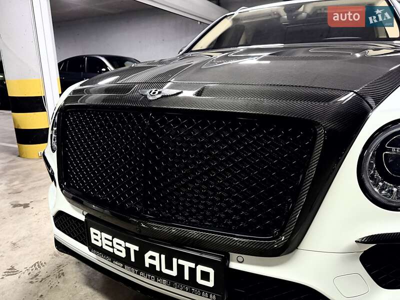 Внедорожник / Кроссовер Bentley Bentayga 2018 в Киеве