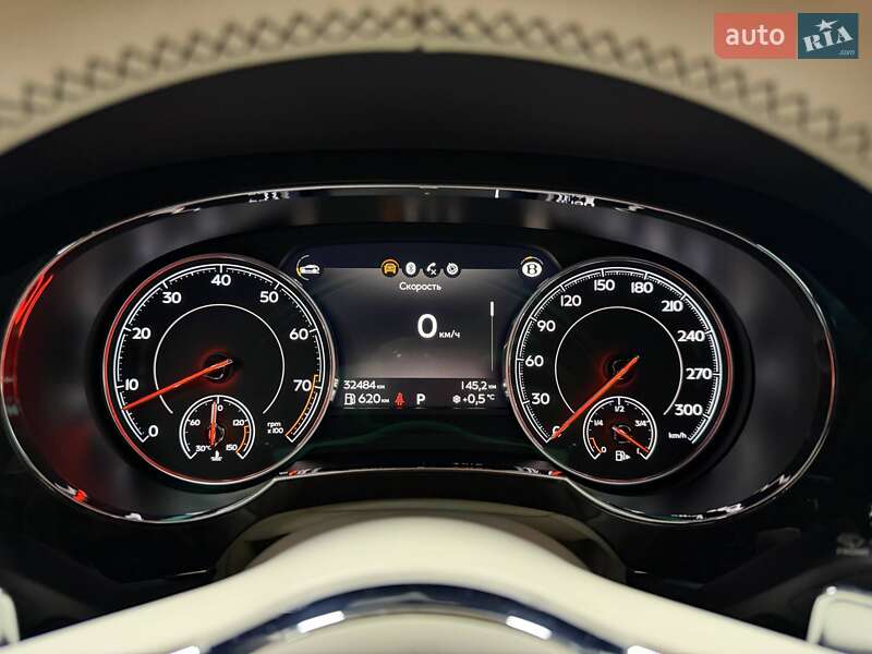 Внедорожник / Кроссовер Bentley Bentayga 2018 в Киеве