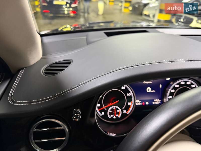 Внедорожник / Кроссовер Bentley Bentayga 2018 в Киеве