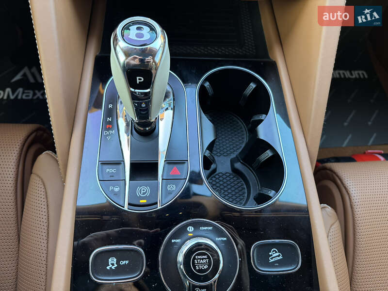 Позашляховик / Кросовер Bentley Bentayga 2023 в Києві фото 20 Позашляховик / Кросовер Bentley Bentayga 2023 в Києві