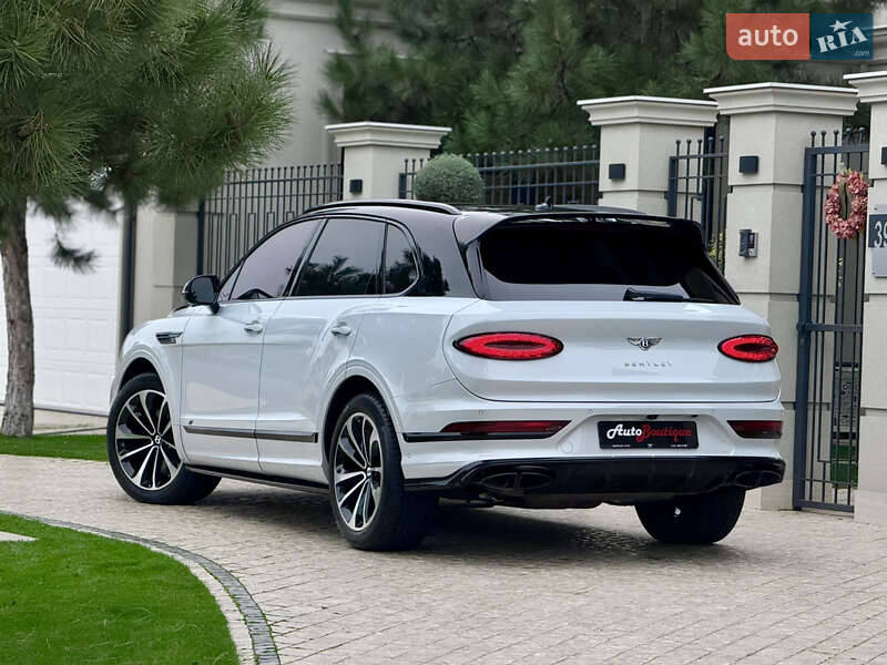 Позашляховик / Кросовер Bentley Bentayga 2024 в Одесі