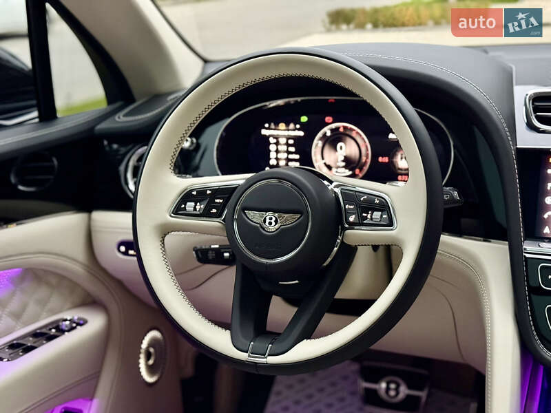 Позашляховик / Кросовер Bentley Bentayga 2024 в Одесі