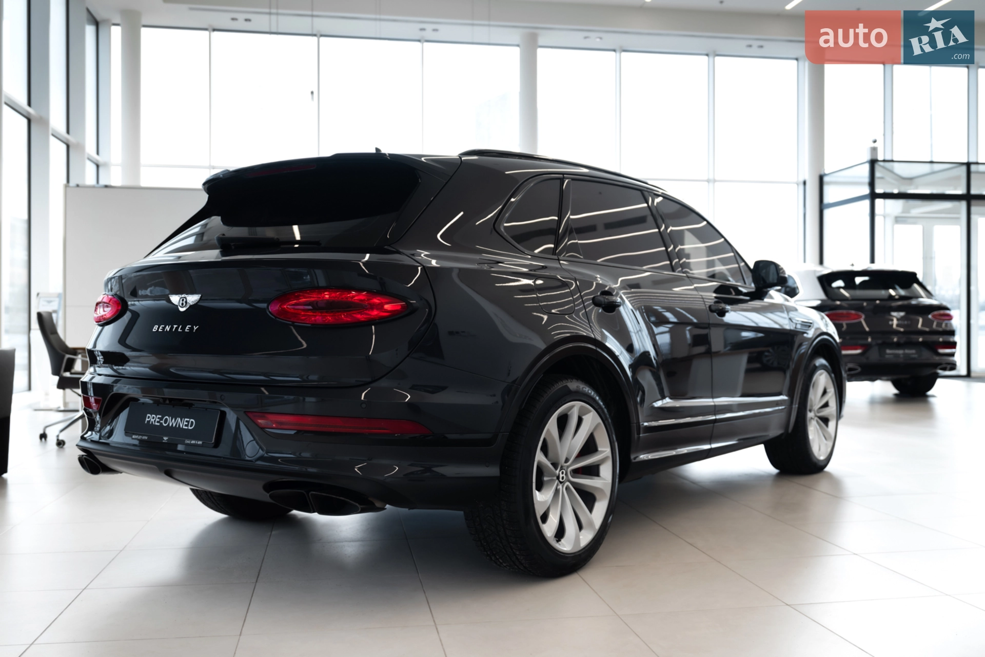 2024 Bentley Bentayga - мініатюра 4