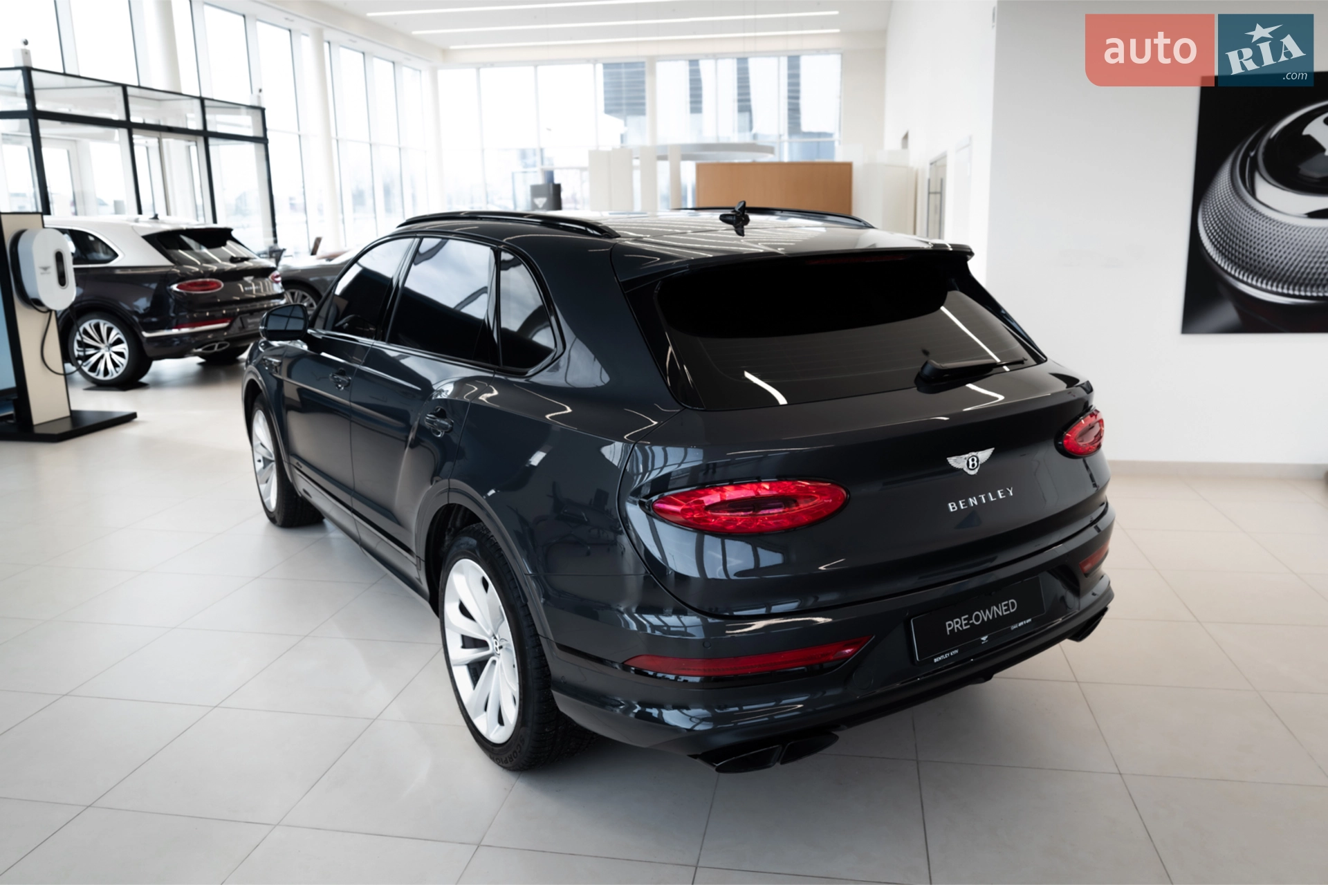 2024 Bentley Bentayga - мініатюра 7